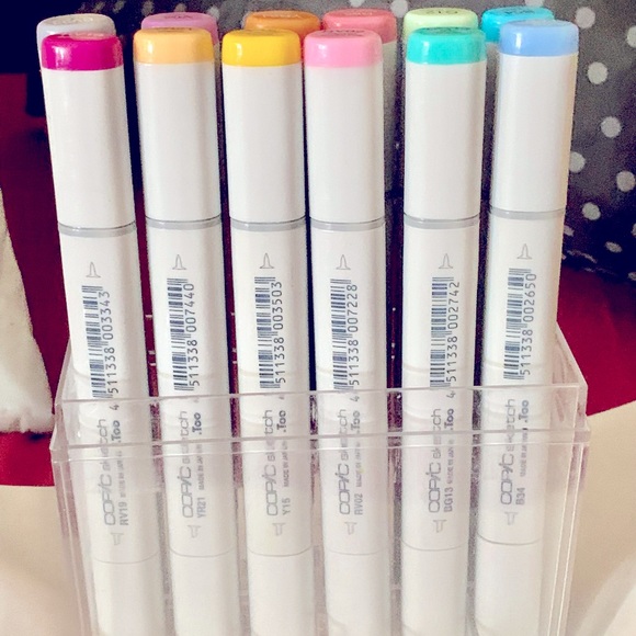 Copic Other - 12 set of Copic Sketch Markers w/ acrylic marker organizer